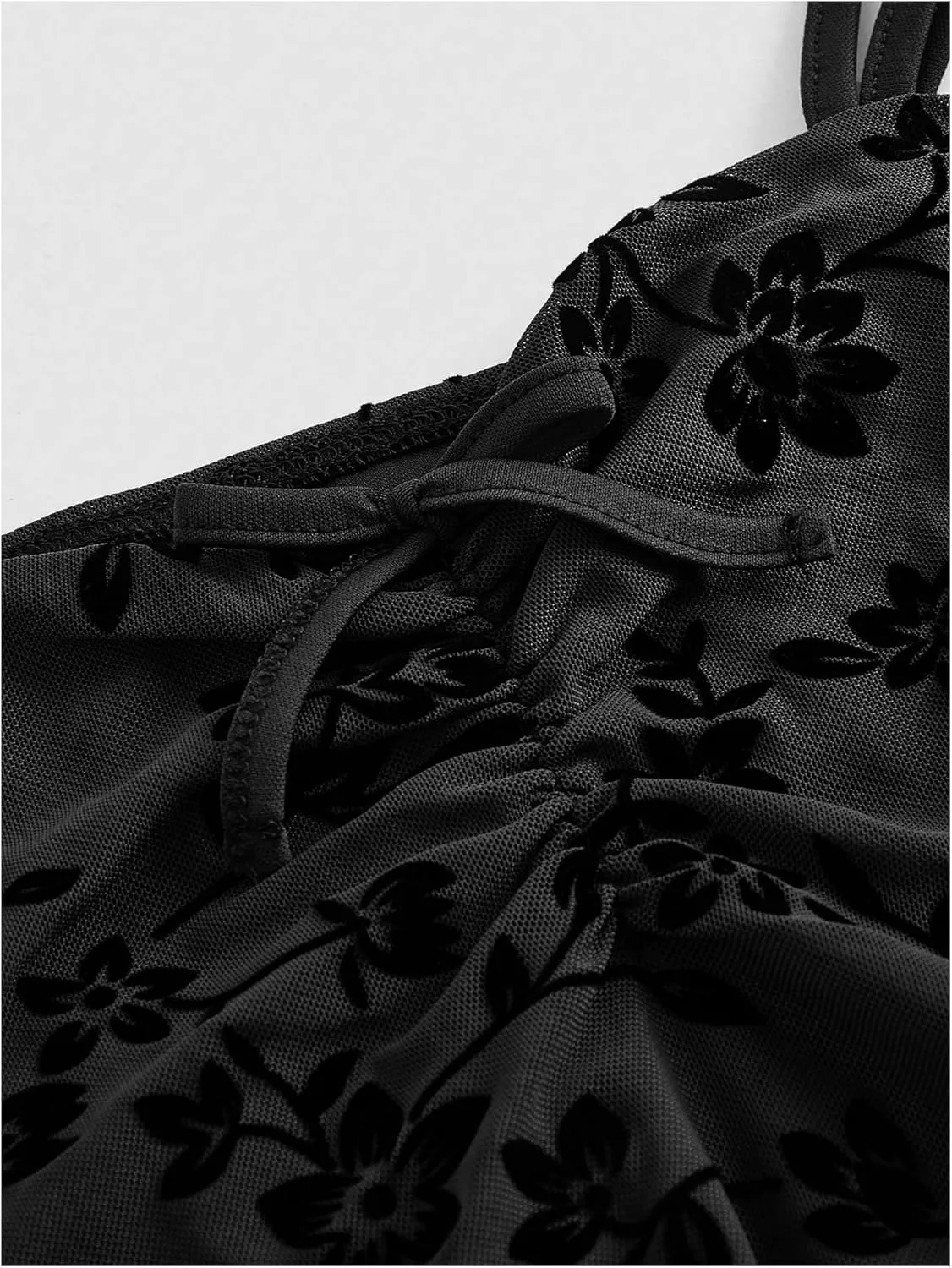 Verdusa Women's Ruched Floral Mesh Crop Cami Top Sleeveless Slim Fit Going Out Tops